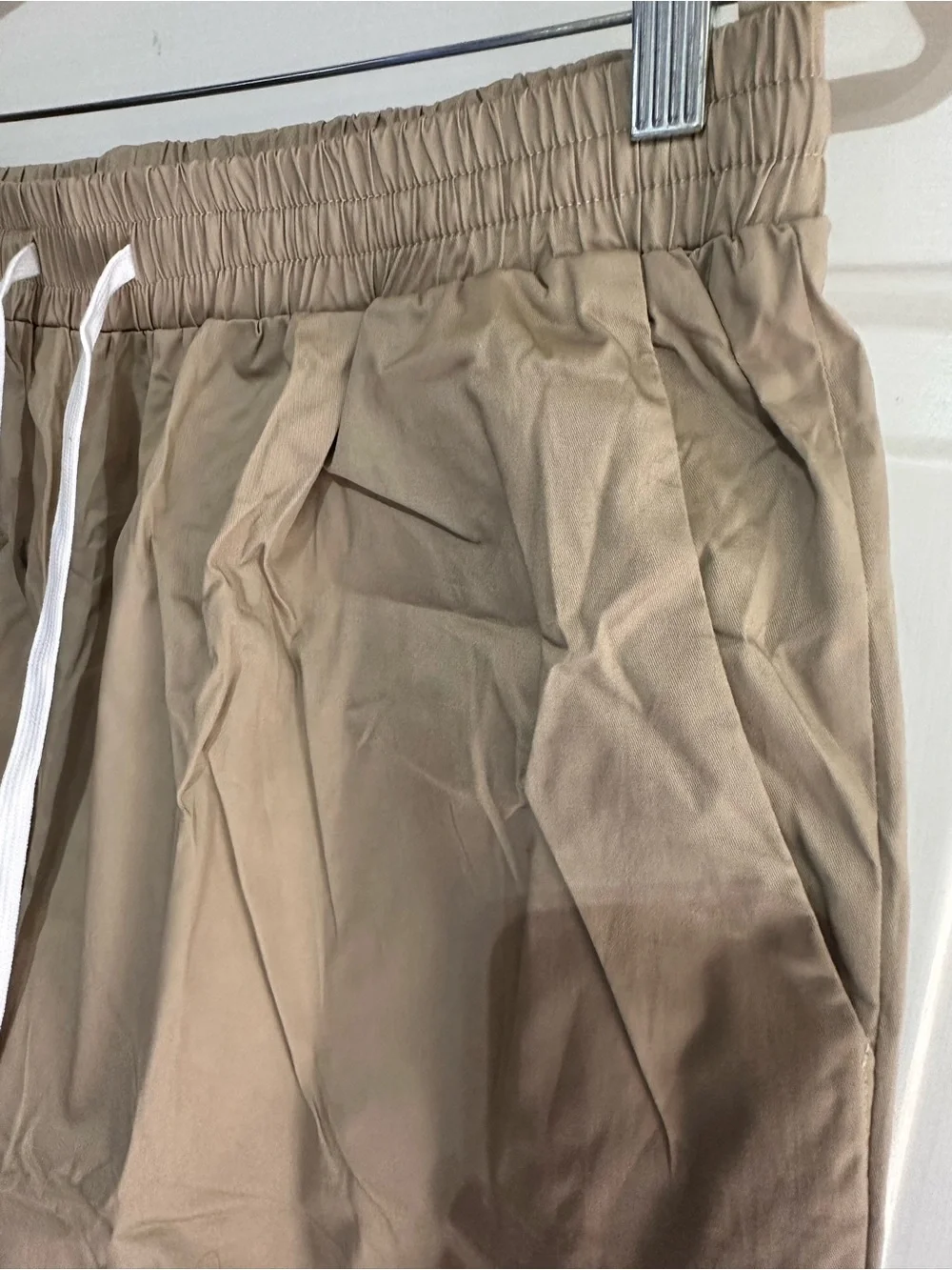 Men's Casual Drawstring Shorts in Khaki